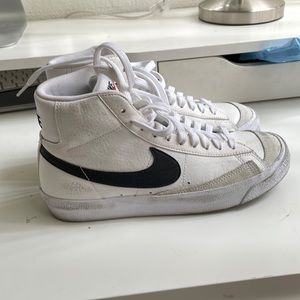 Women Nike Blazers